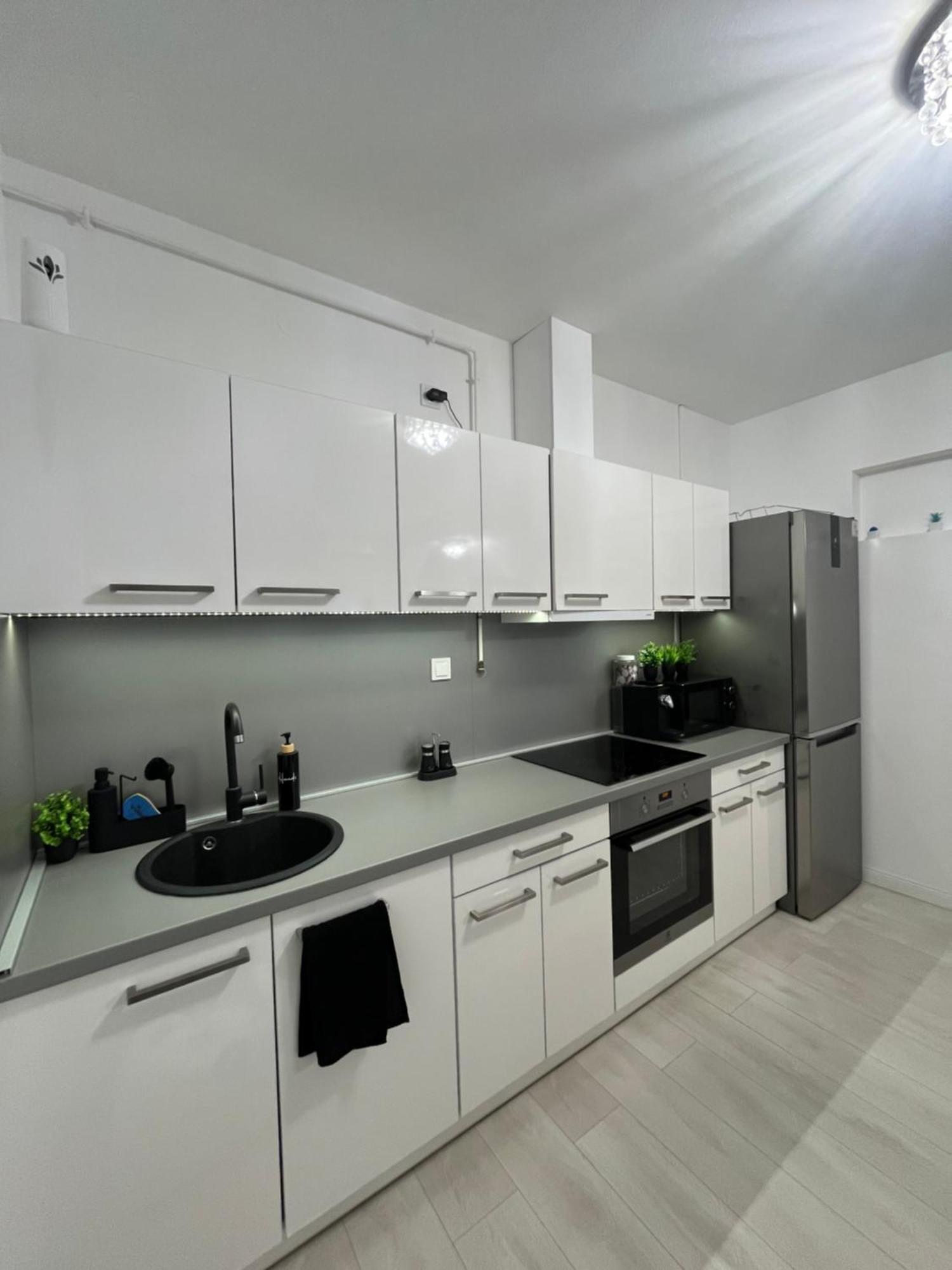 Apartment Picur Es Mano Apartmanja Baja